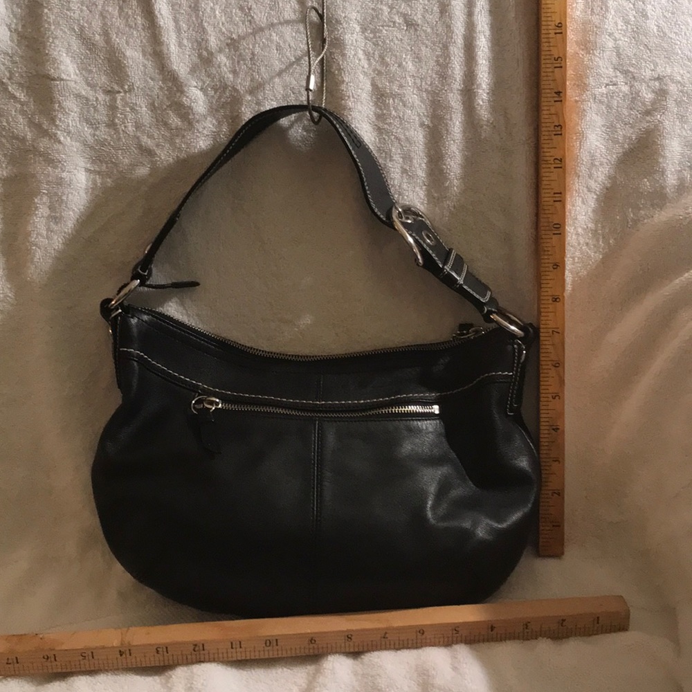 Coach purse - Picture 2 of 7